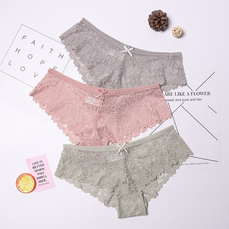 Women's Lace Patterned Panties